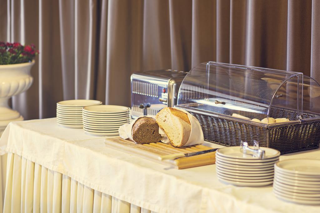 Tre Laghi Hotel Nebbiuno Kültér fotó