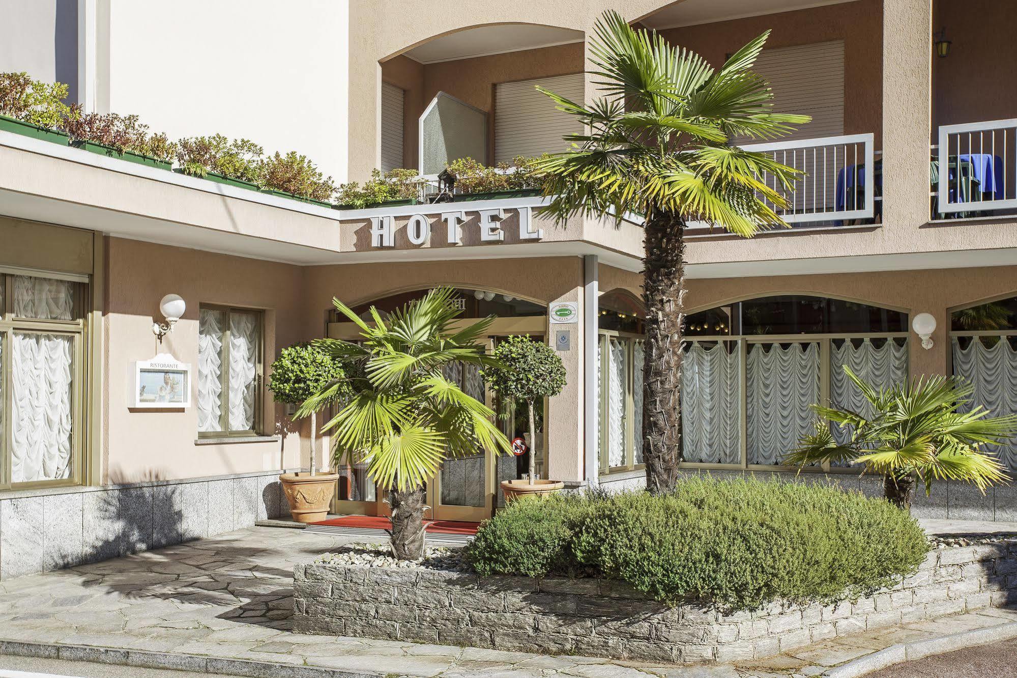 Tre Laghi Hotel Nebbiuno Kültér fotó
